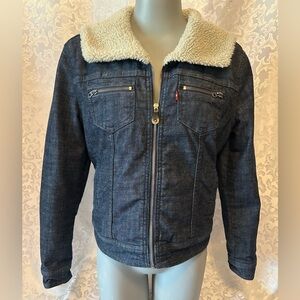 Levi’s Signature Sherpa Denim Jacket, Size Women’s M